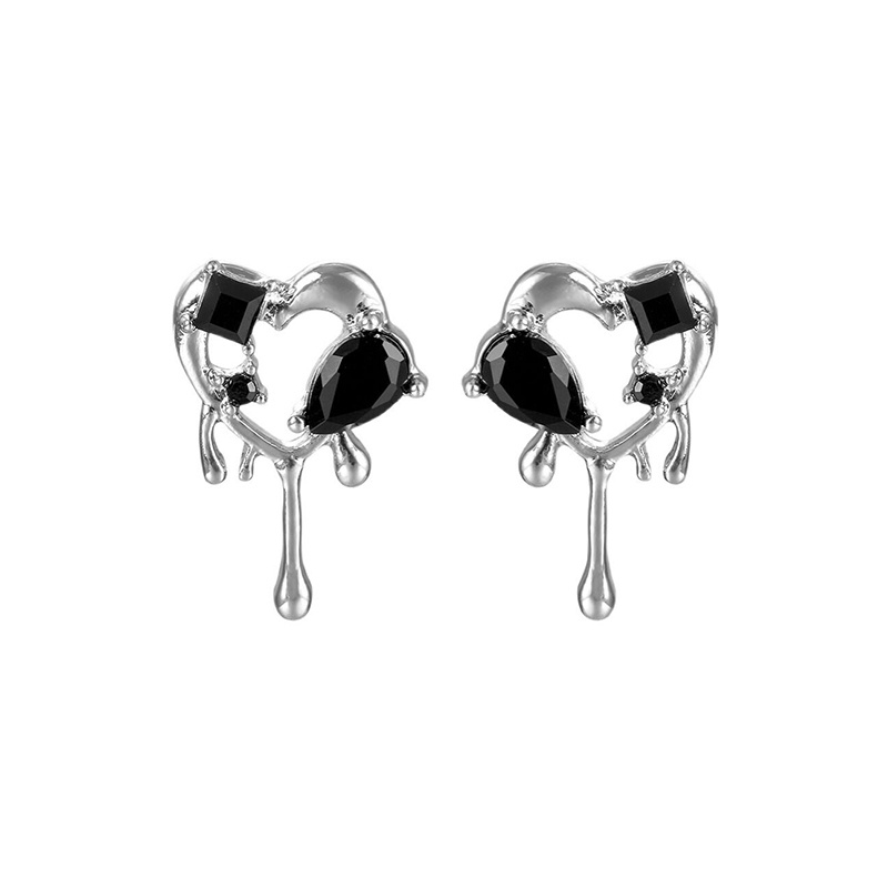 Khuyên Tai Hình Trái Tim Phong Cách Retro Cá Tính