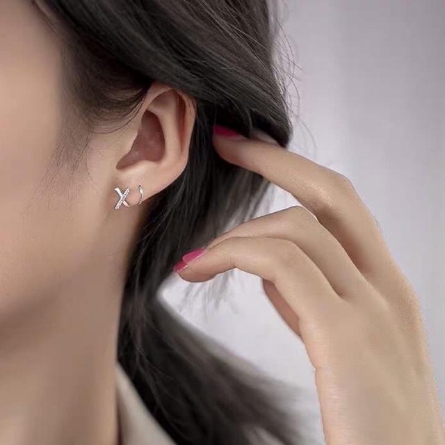 Bông tai nữ hot hit, chữ x xoắn dáng gài phong cách độc đáo cuốn hút Mainomi Shop Bạc Xinh