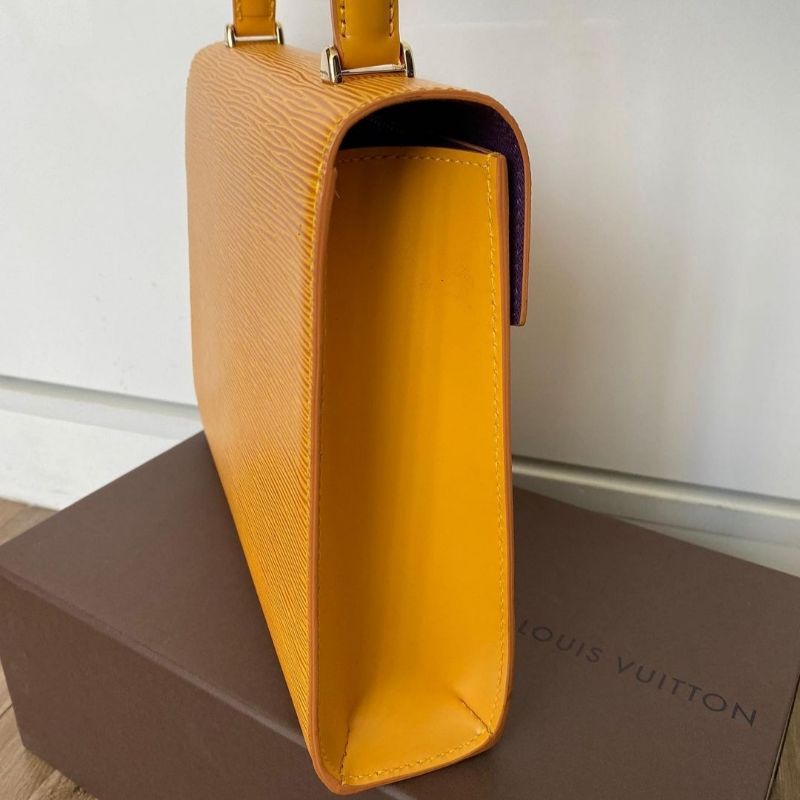 Túi xách Kelly LV da Epi