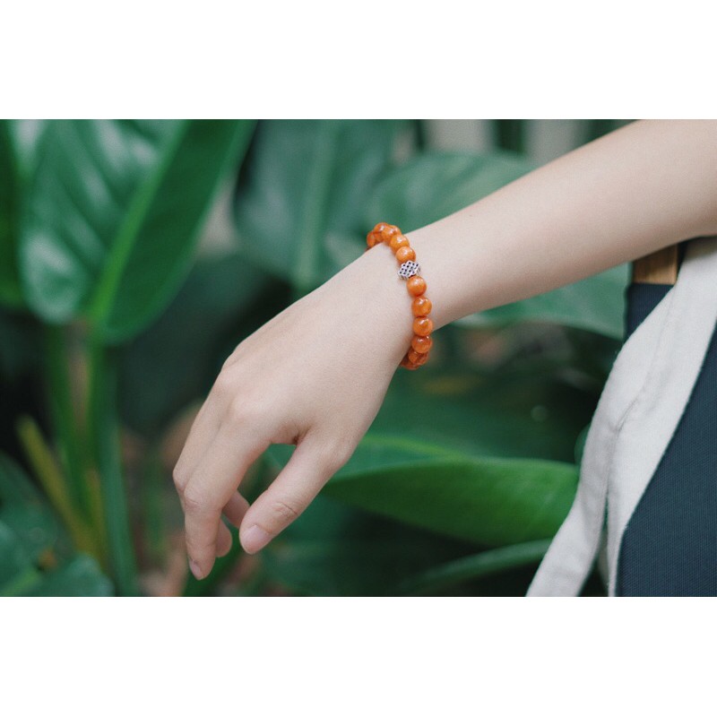 Vòng Huyết Rồng mix charm Nút Thắt Cát Tường | BigBuy360 - bigbuy360.vn