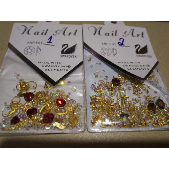 Túi đá kim loại mix hình mix đá đa dạng các màu sắc... Giúp trag trí móng nail kiểu gì cũng đẹp. Mẫu mới 2018