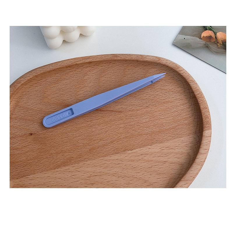 Nhíp nhựa 12cm nhiều màu sắc đa năng tiện dụng