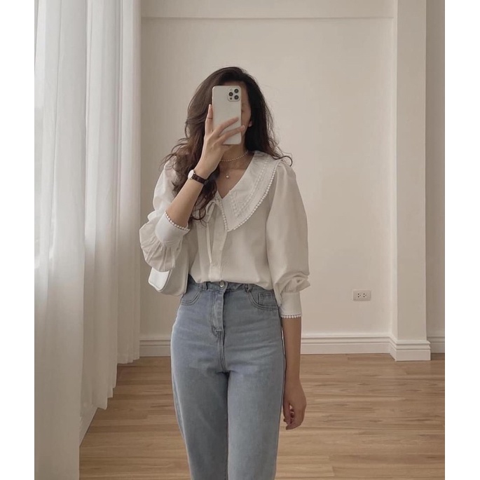 Áo sơmi trắng dáng suông cổ viền ren hạt vạt nhọn