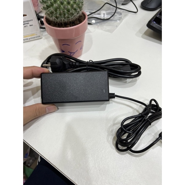 nguồn sạc 9v 4a chân 4.0*1.7mm loại tốt