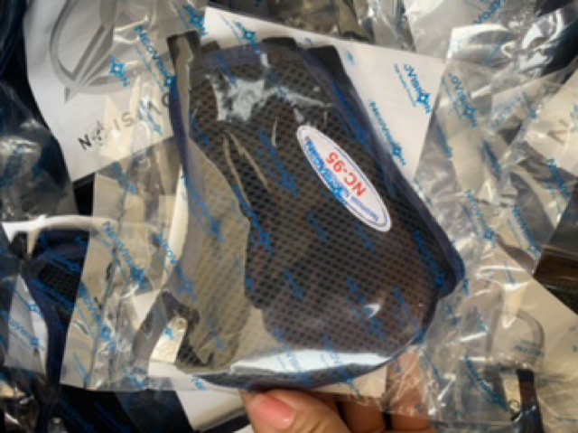 Combo Khẩu trang Nc95+ 1 miếng than | BigBuy360 - bigbuy360.vn