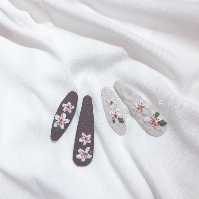 KẸP THÊU HOA MẬN
