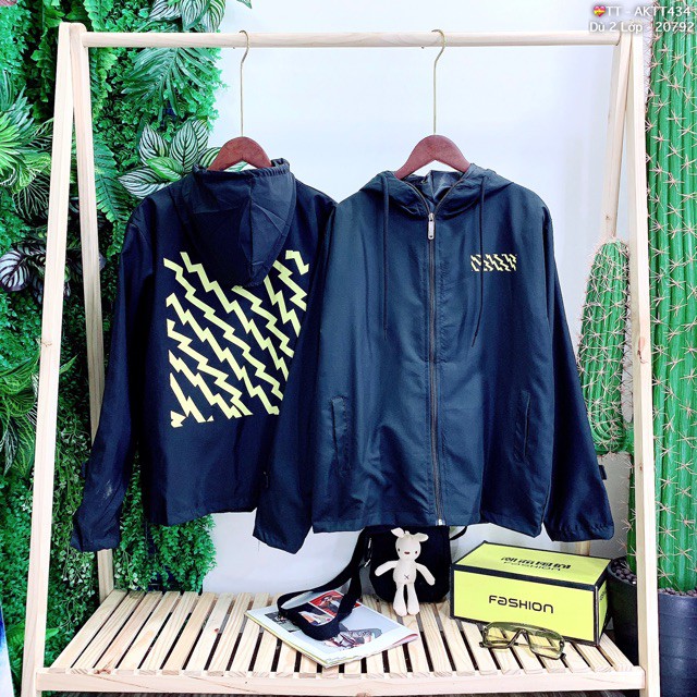 🌵 𝐓𝐡𝐞𝐔𝐥𝐳𝐳𝐚𝐧𝐠 🌵 CM Áo Khoác Dù Tia Séc Siêu Ngầu (Hottrend) (Kèm Video, Hình Thật) | BigBuy360 - bigbuy360.vn