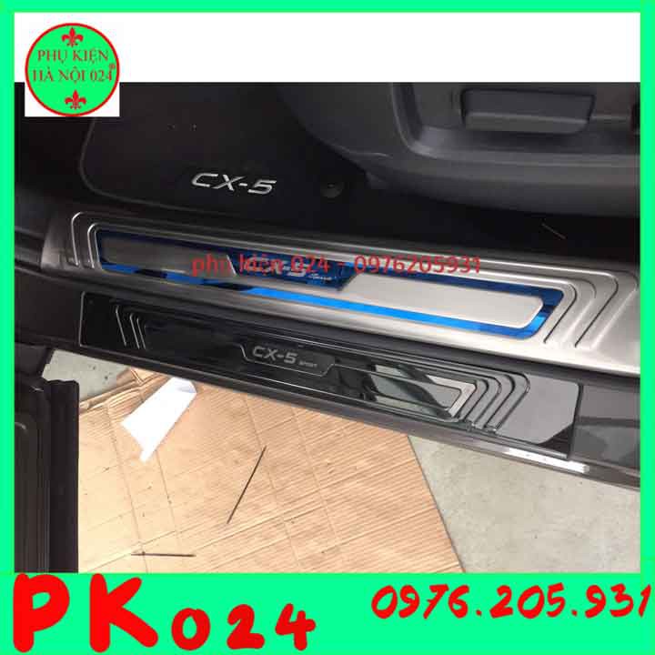 [CX-5 2018-2020] Bộ 4 Nẹp Bước Chân Trong Inox CX5, CX-5 2018-2020 Hàng Siêu Đẹp