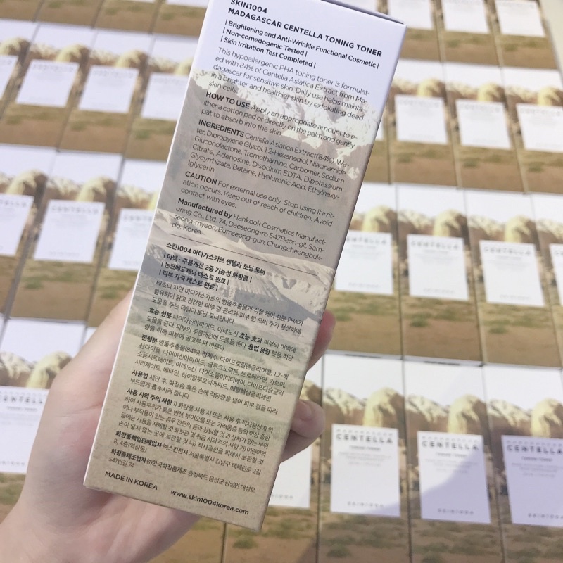 Nước Hoa Hồng Phục Hồi, Tái Tạo Da Mụn Và Làm Lành Sẹo Mụn Skin1004 Madagascar Centella Toning Toner 210ml | BigBuy360 - bigbuy360.vn