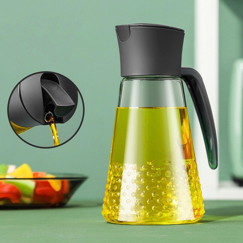 Bình Nhựa Đựng Dầu Ăn / Gia Vị Tự Động Tiện Dụng