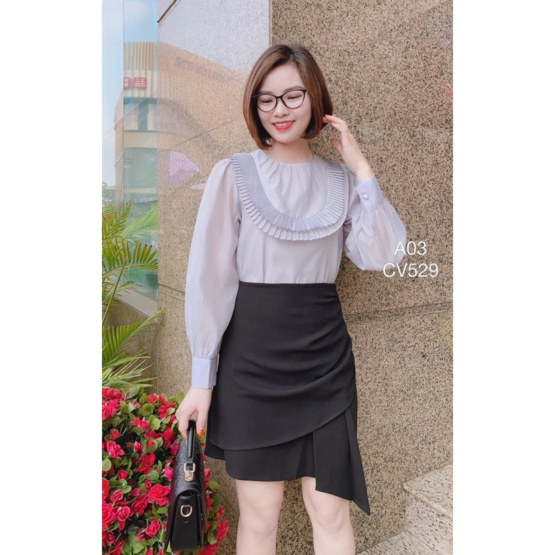 Chân váy chữa a trên gối gấu xếp li trẻ trung có quần, có tà nhún sườn gấu xếp 2 li dài 45cm