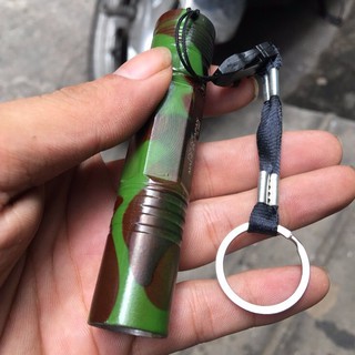 MÓC KHÓA ĐÈN PIN MÀU LÍNH