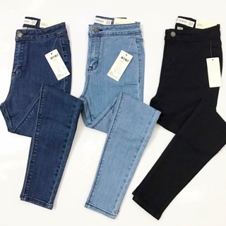 Jeanvnxk đẹp giá rẻ. Sale nhiều giá rẻ luôn. Jean xuất khẩu đẹp luôn ạ. Sz 26/27/28/29 chất jean mềm đẹp mịn nhá. Đẹp ah