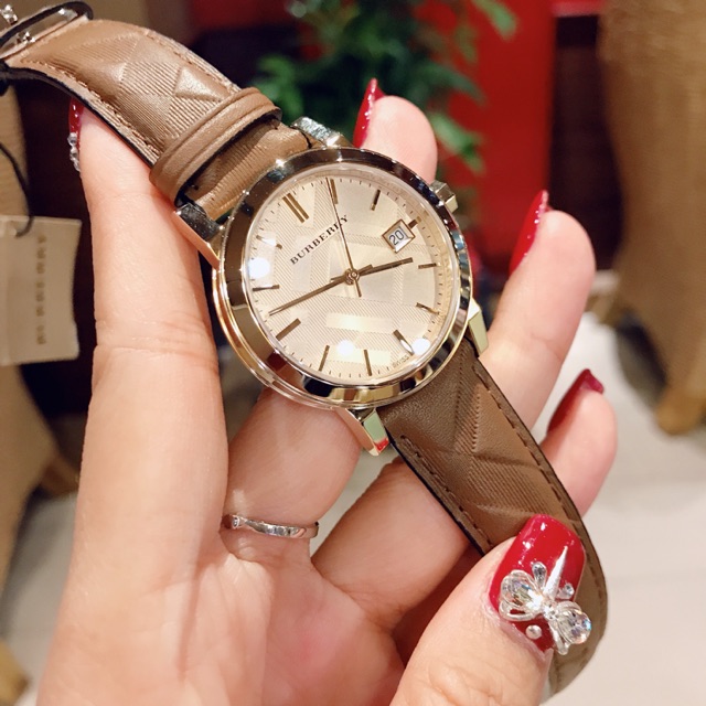 Gi m gia ng h n Burberry BU9153 Day da nau d p van vi n vang sang tr ng Mua Thong Minh
