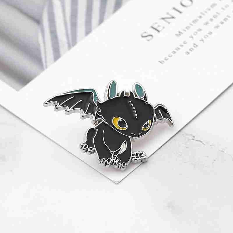 Dây chuyền với mặt dây in hoạt hình How to train your Dragon