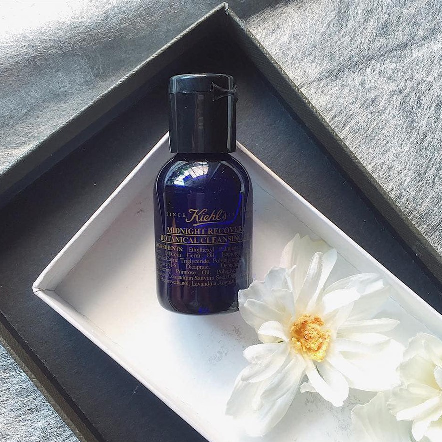 Dầu tẩy trang Kiehls Midnight Recovery Botanical Cleansing Oil 40ml