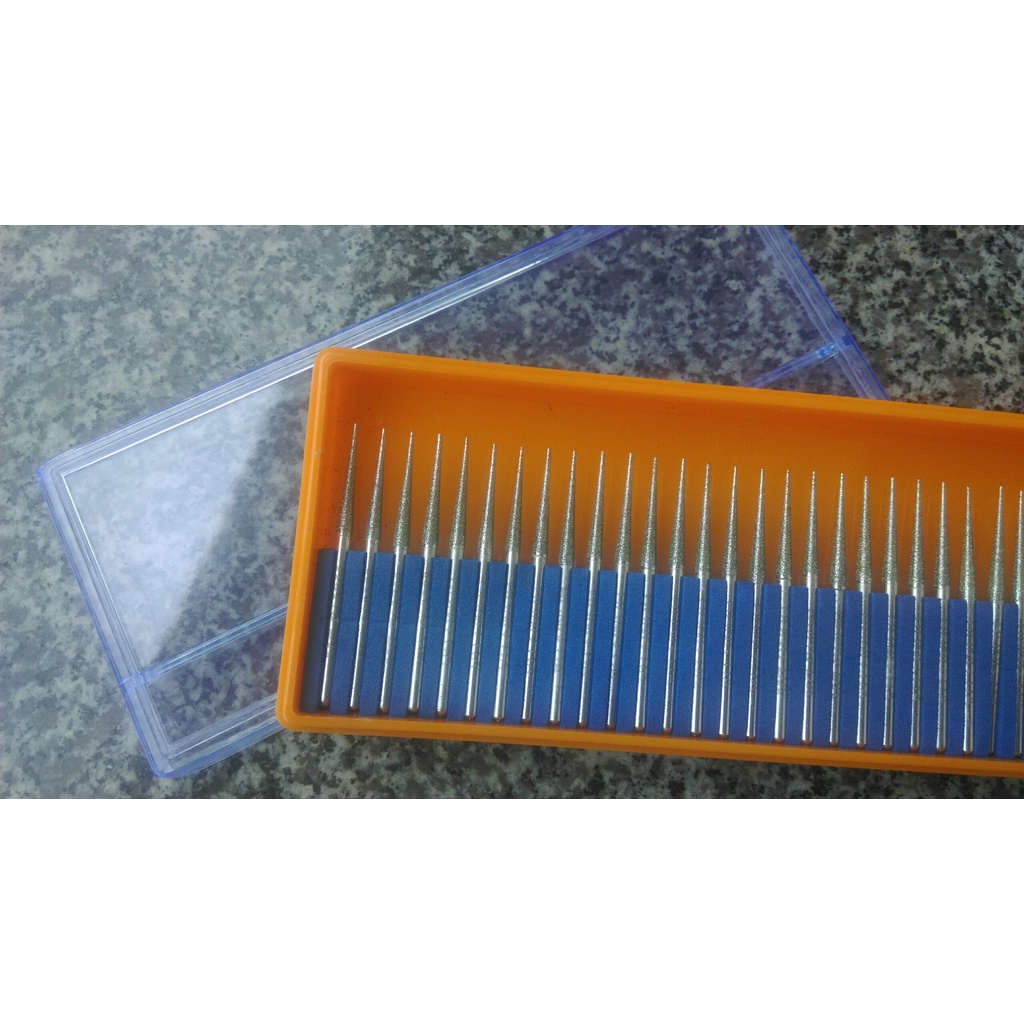 Mũi mài kim cương Đài Loan không đen sứ loại cây lẻ