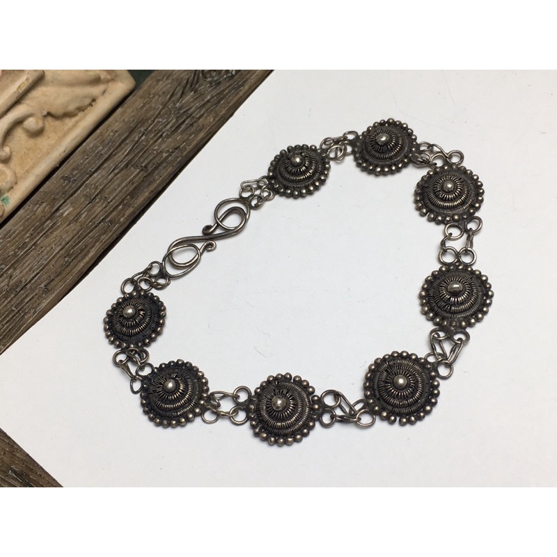 Lắc tay vintage bạc -hình xoắn ốc