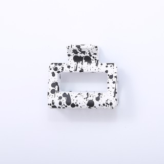 Kẹp Hàn Quốc Bò Sữa Chất Liệu Nhựa Cao Cấp KNLHQBS018
