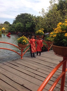 Áo dài gấm bé trai loại 1 ( khăn áo)