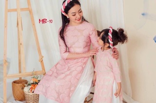 Tơ hoa hồng nổi