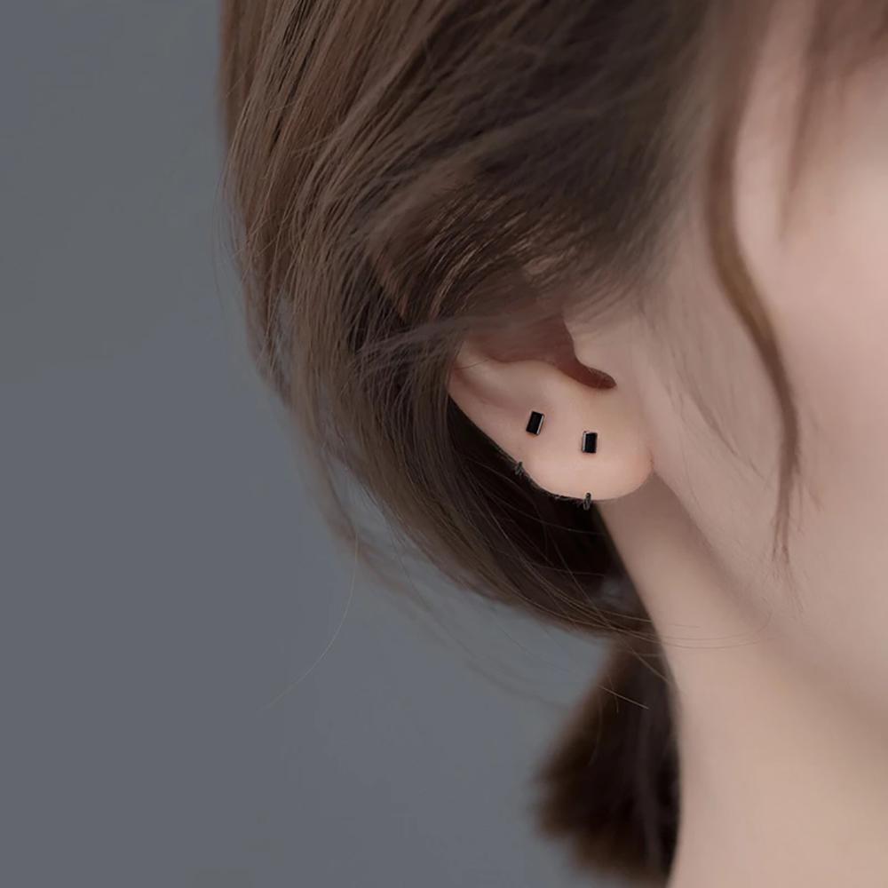 Khuyên Tai Móc Hình Khối Lập Phương Nhỏ Nhiều Màu Thời Trang Hàn Quốc Cho Nữ
