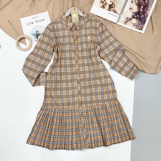 [V942] VÁY KẺ BURBERRY