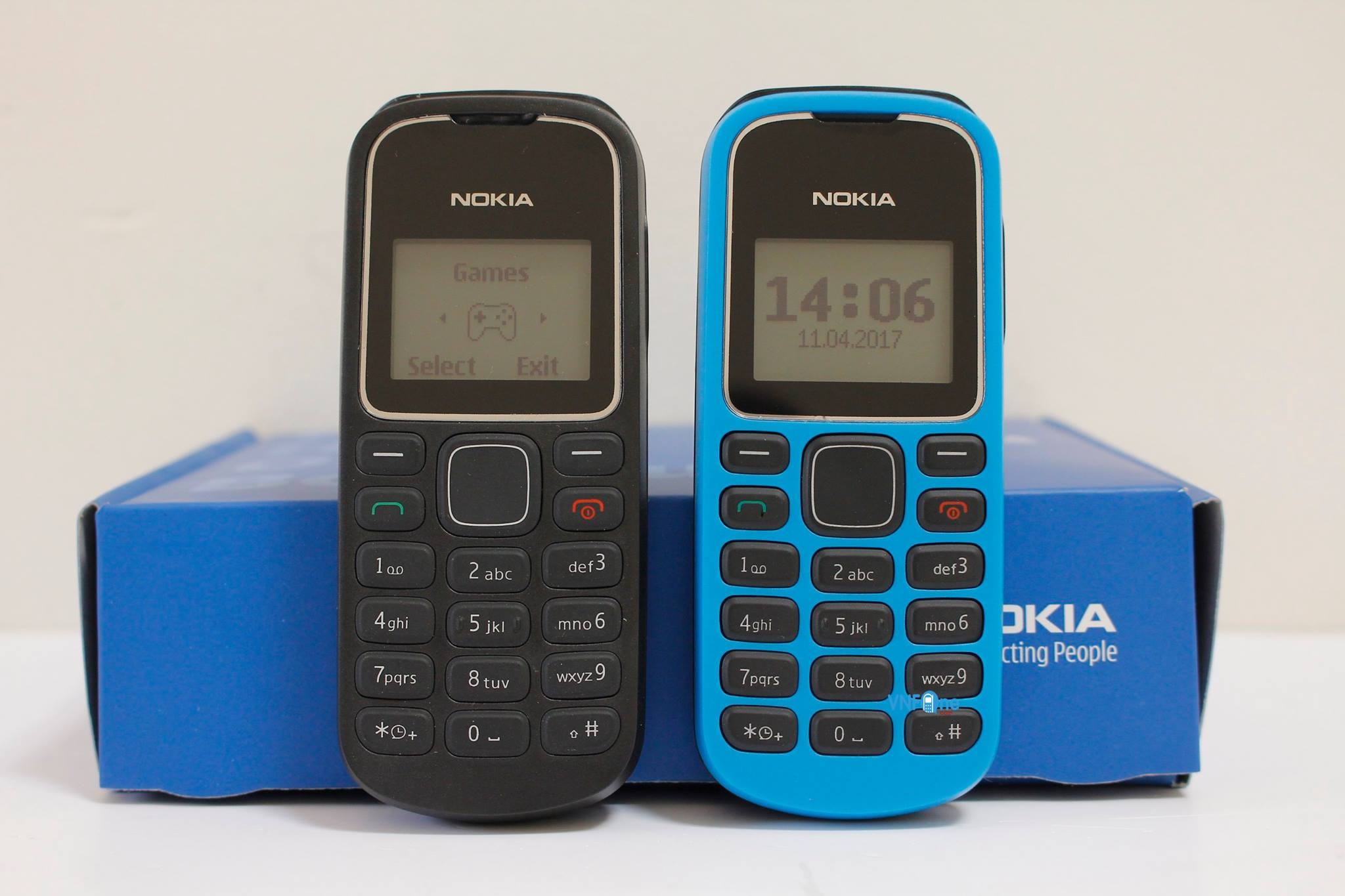 Điện thoại đen trắng Nokia 1280,dùng làm máy phụ