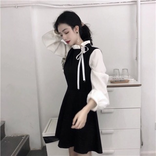 Váy đen phối tay sơ mi cổ nơ