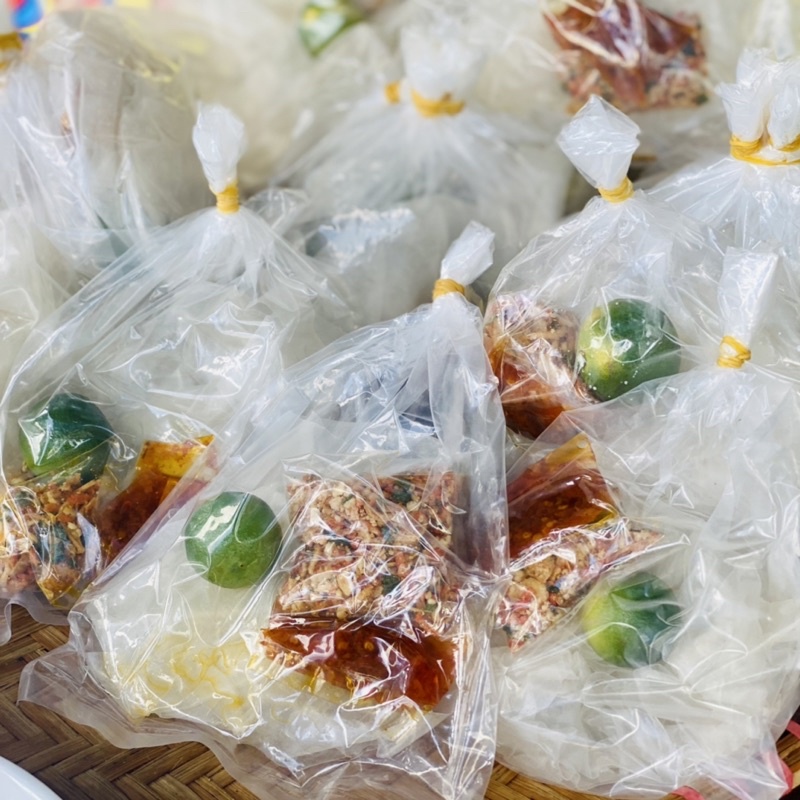 Bánh Tráng Trộn Tắc, Sa Tế - Muối Tôm Hành Phi