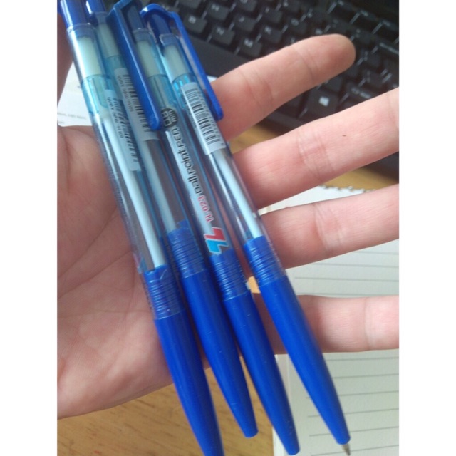 Bút bi xanh Thiên Long TL-023