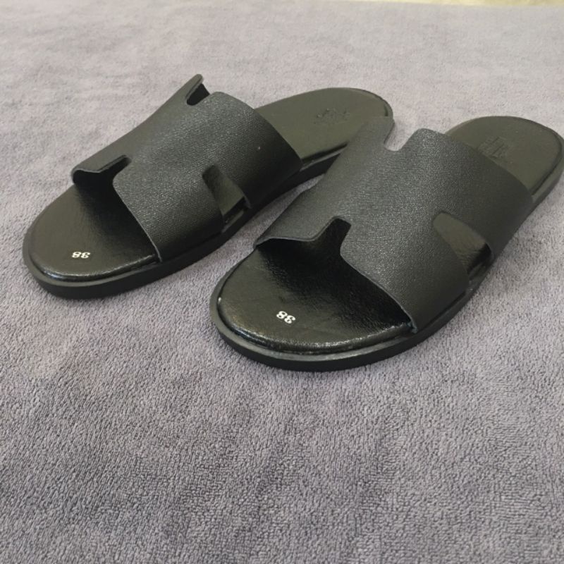 Dép quai ngang H M cho nam, dép lê nam cao cấp trong cách trẻ trung