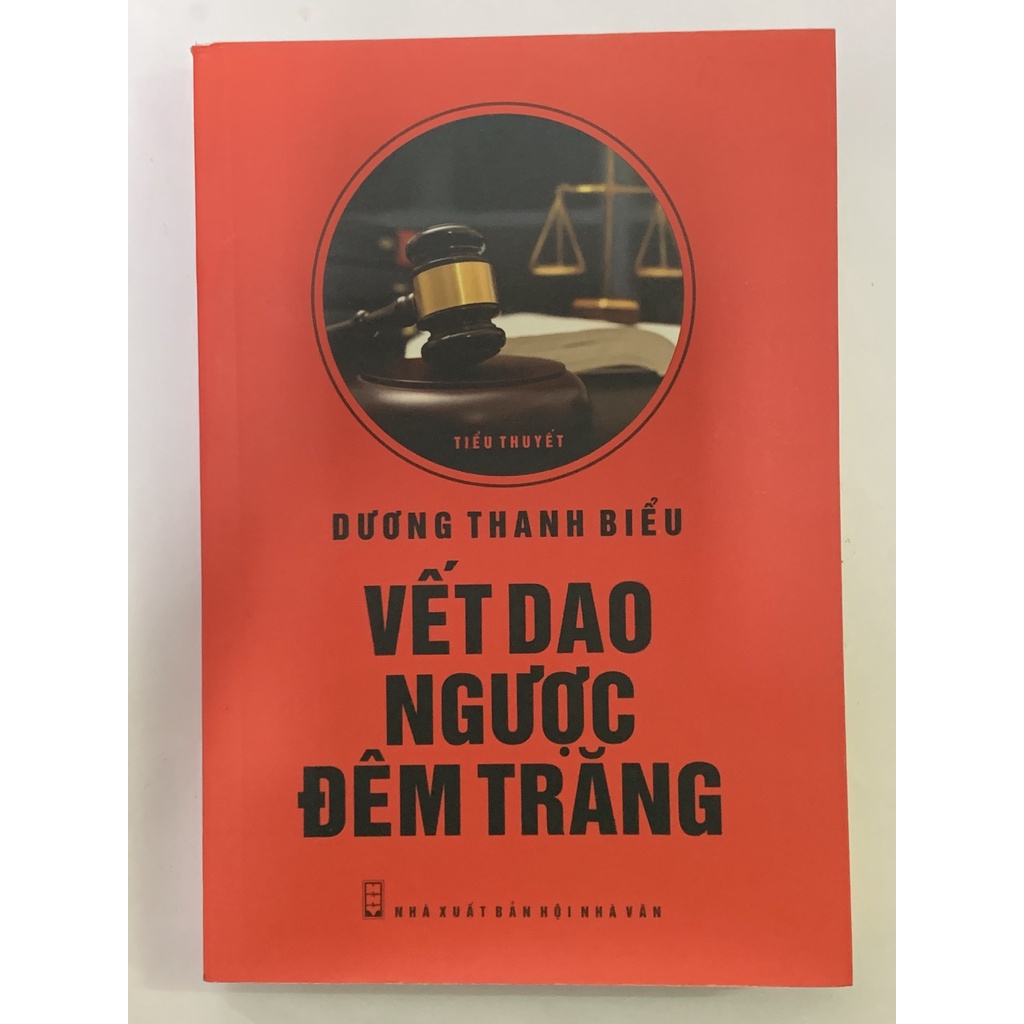 Sách - Vết Dao Ngược Đêm Trăng