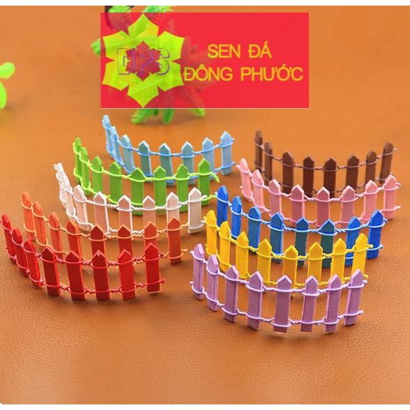 Hàng rào các màu 3x10cm - Phụ kiện làm tiểu cảnh sen đá, xương rồng, cây phong thuỷ văn phòng đẹp