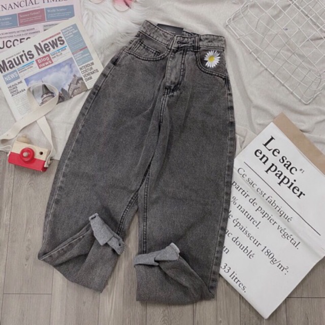 🍁Baggy Jeans Thêu Bông Cúc