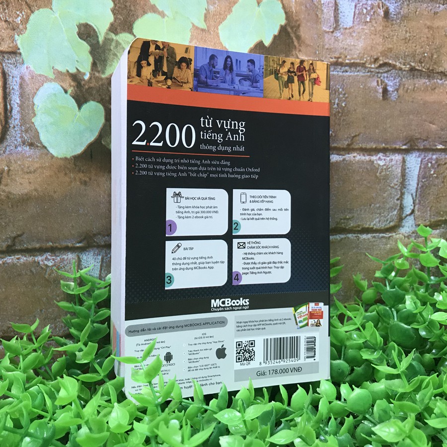 Sách - 2200 Từ Vựng Tiếng Anh Thông Dụng Nhất | BigBuy360 - bigbuy360.vn