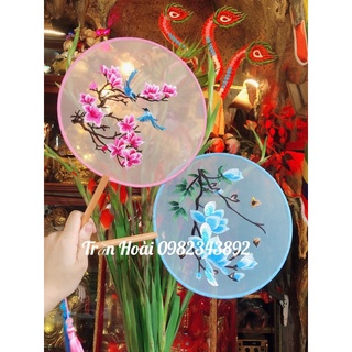 phụ kiện hầu đồng - quạt hầu đồng thêu hoa , quạt cổ trang thê hoa