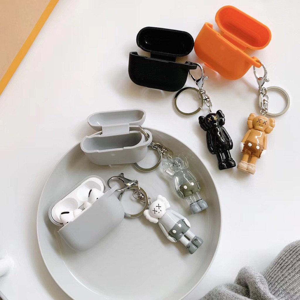 Solid Color Silicone AirPods 3 Case Gray Black Orange AirPods Pro Case With Fashion 3D Bear Keychain AirPod Case