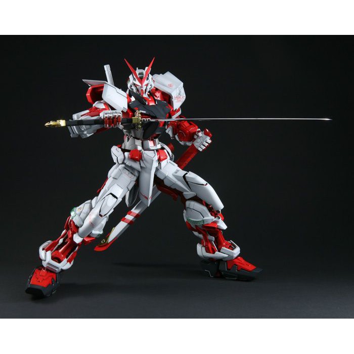 Mô Hình Lắp Ráp Gundam PG Astray Red Frame