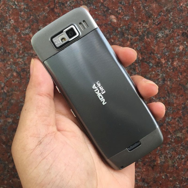 Điện Thoại Nokia E52 Chính Hãng Bảo Hành 12 Tháng Nắp Lưng Nhôm Có 3G WiFi | BigBuy360 - bigbuy360.vn