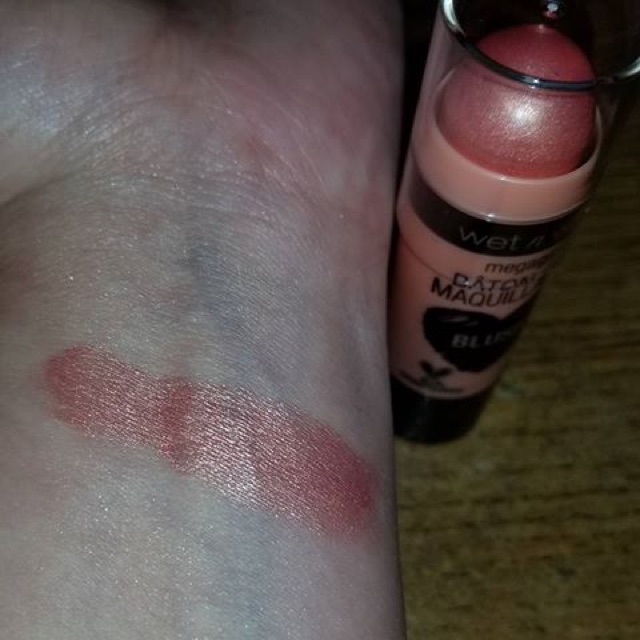 XỊT KHOÁNG Ý DĨ CẤP ẨM HATOMUGI THERMAL WATER 200ML | BigBuy360 - bigbuy360.vn