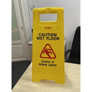Biển báo chú ý sàn ướt/dọn vệ sinh