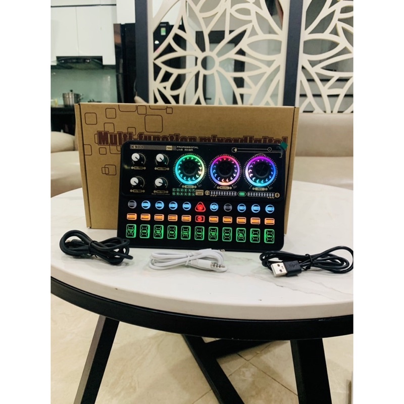 Bộ Sound Card K900 Có bluetooth auto-tune tích pin dùng cho các micro thu âm bảo hành 06 tháng
