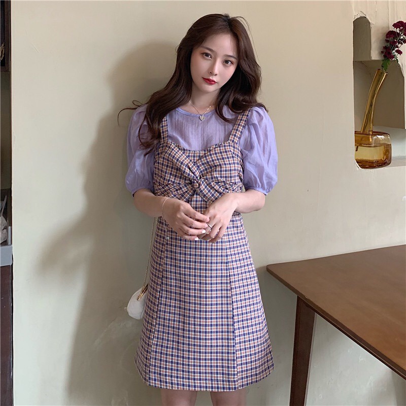 Váy kẻ sọc nữ mùa hè + Áo phông ngắn tay màu tím Bộ hai mảnh hàng đầu