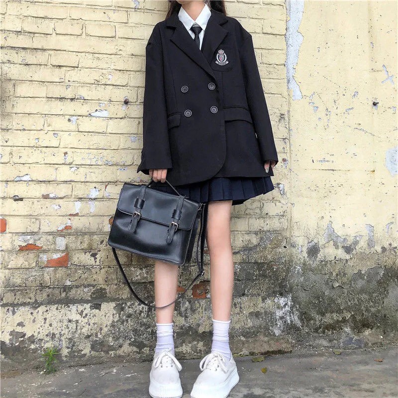 Áo Blazer tay dài cho nữ kiểu dáng trẻ trung | BigBuy360 - bigbuy360.vn