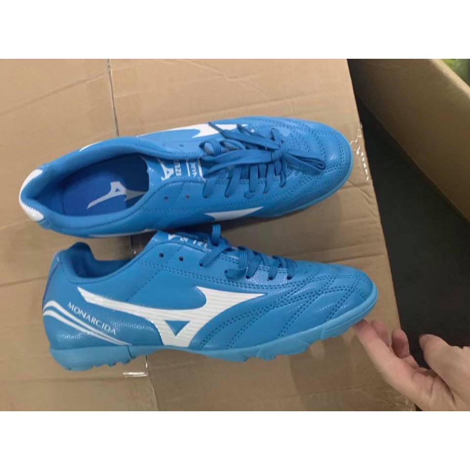 giày đá bóng mizuno xanh ngoc mẫu mới, số lượng có hạn rất ít, ảnh chụp thật