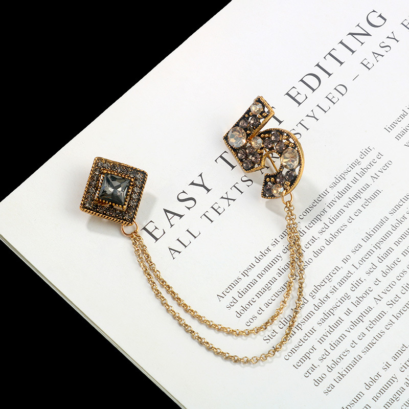 Ghim Cài Áo Phối Dây Và Mặt Số 5 Phong Cách Hàn Quốc Thời Trang Cho Nữ