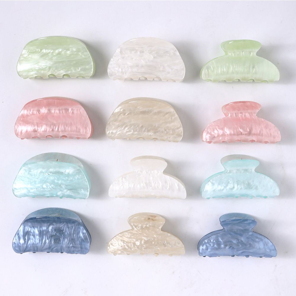 Kẹp càng cua bằng acrylic phong cách vintage thời trang