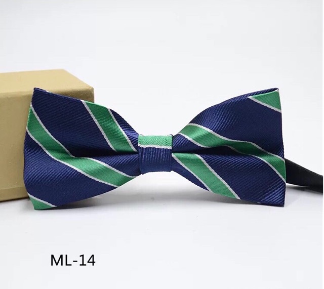 Nơ cổ cho bé trai