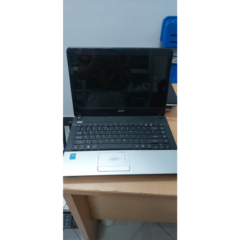 Laptop Acer Aspire E1 - 431